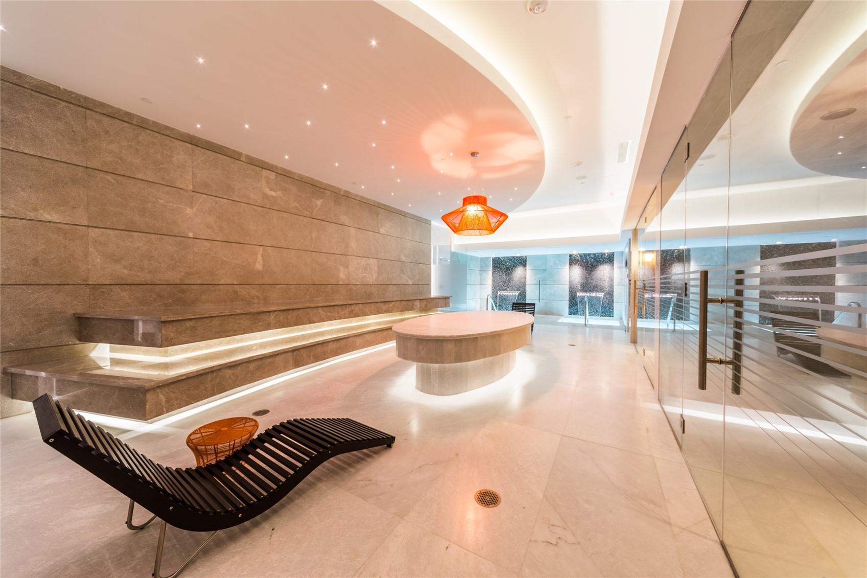 1010 Brickell Ave #4805 Miami, FL 33131