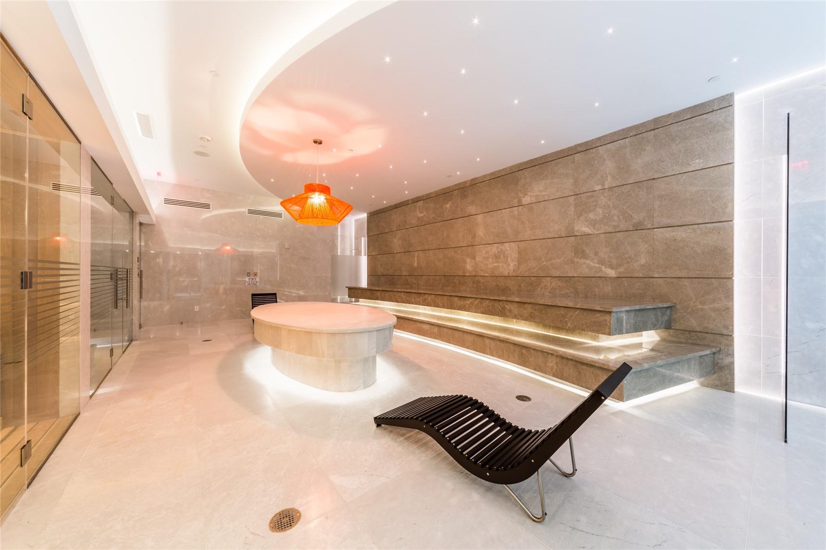 1010 Brickell Ave #4805 Miami, FL 33131