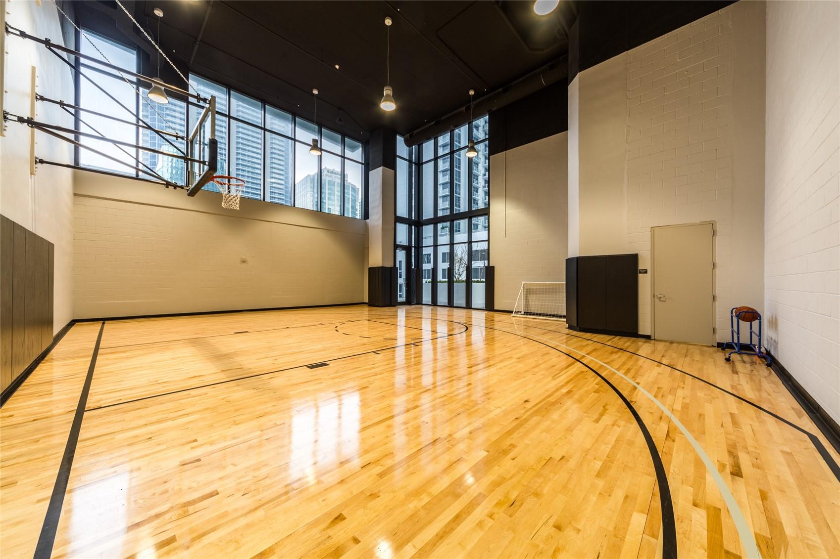 1010 Brickell Ave #4805 Miami, FL 33131