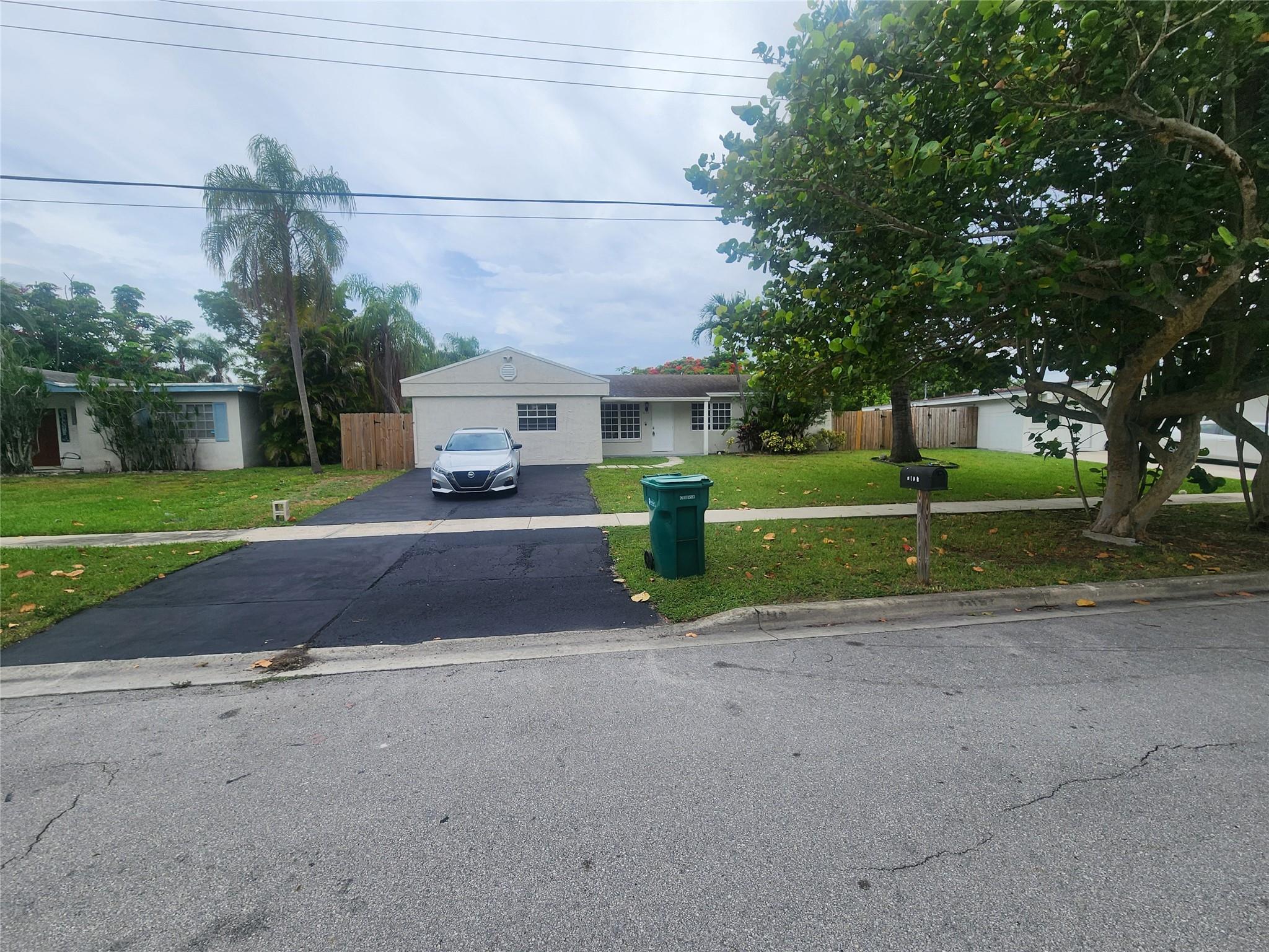6133 Hogan Crk Rd