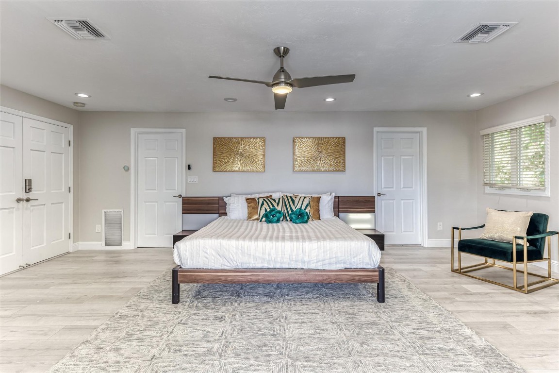 616 1st Key Fort Lauderdale, FL 33304