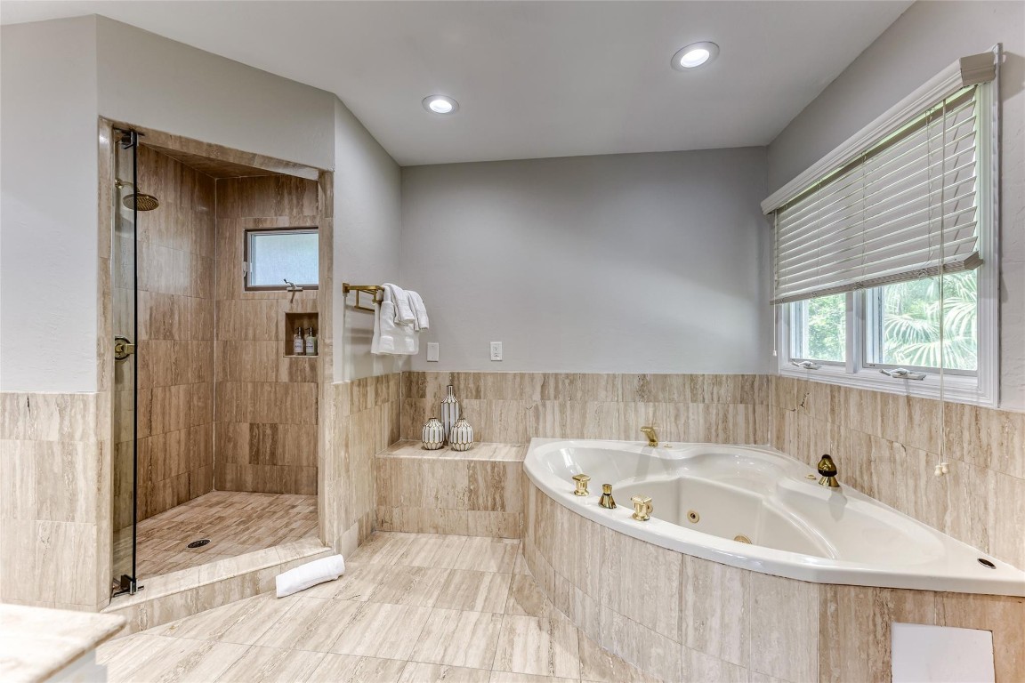 616 1st Key Fort Lauderdale, FL 33304