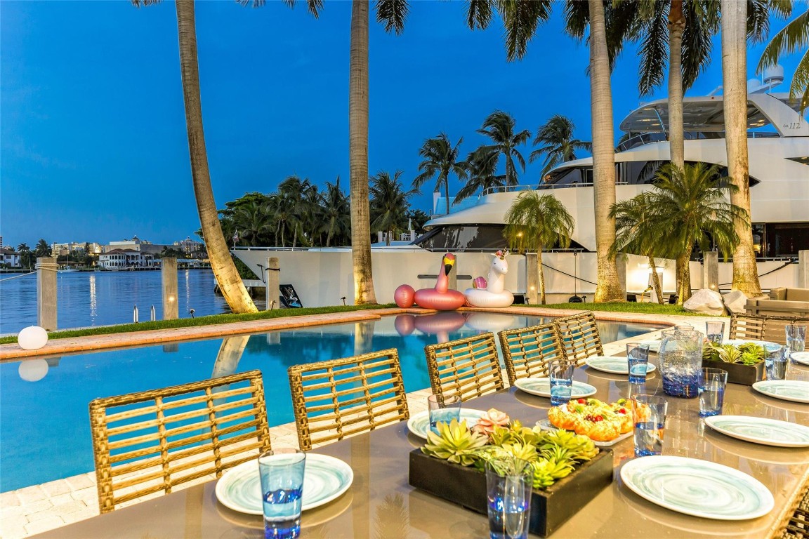 616 1st Key Fort Lauderdale, FL 33304