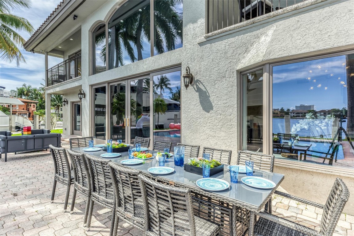 616 1st Key Fort Lauderdale, FL 33304