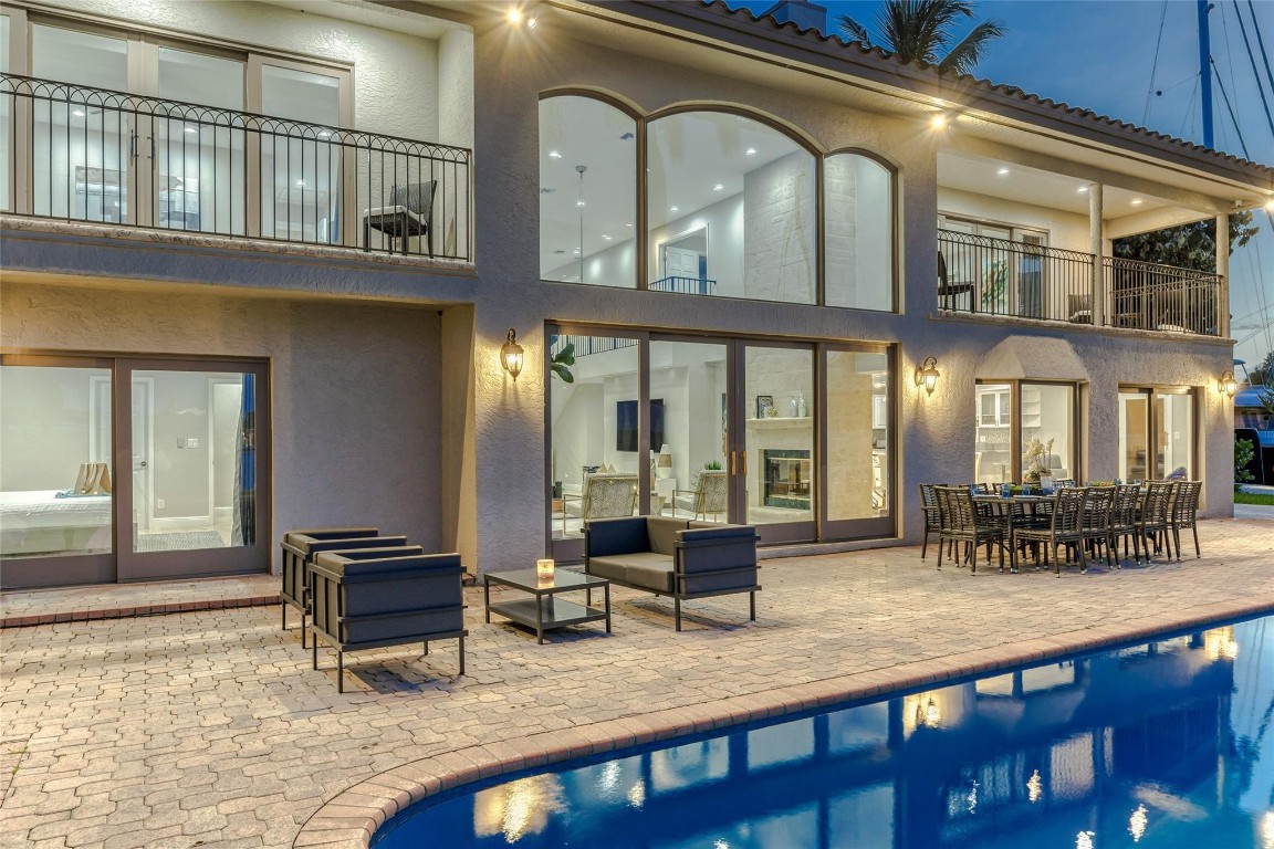 616 1st Key Fort Lauderdale, FL 33304