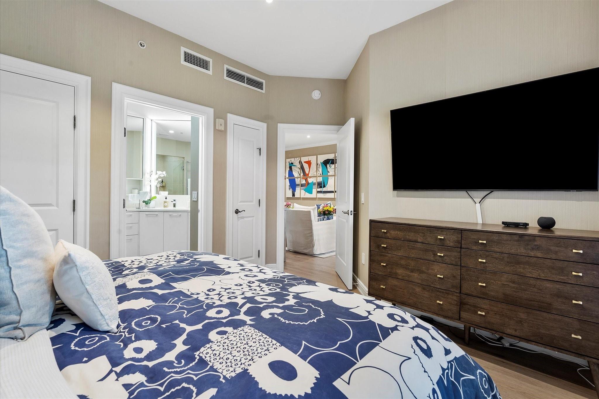 16135 Emerald Estates Dr #164 Weston, FL 33331