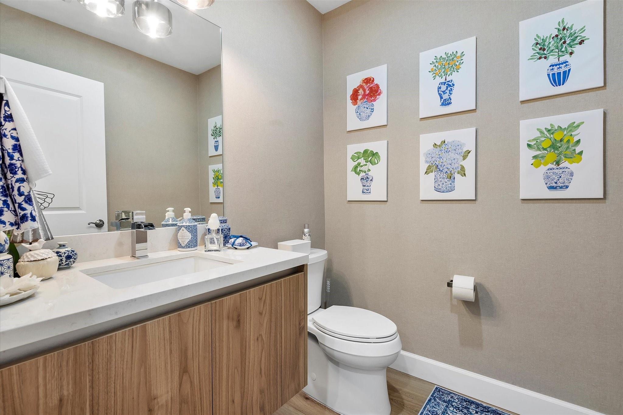 16135 Emerald Estates Dr #164 Weston, FL 33331