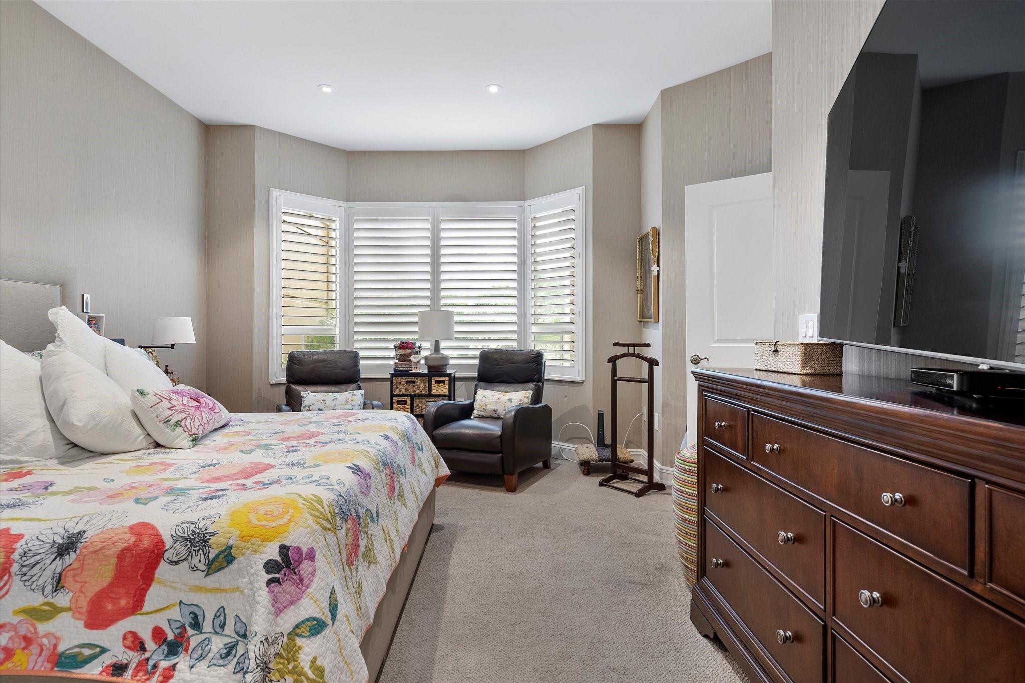 16135 Emerald Estates Dr #164 Weston, FL 33331