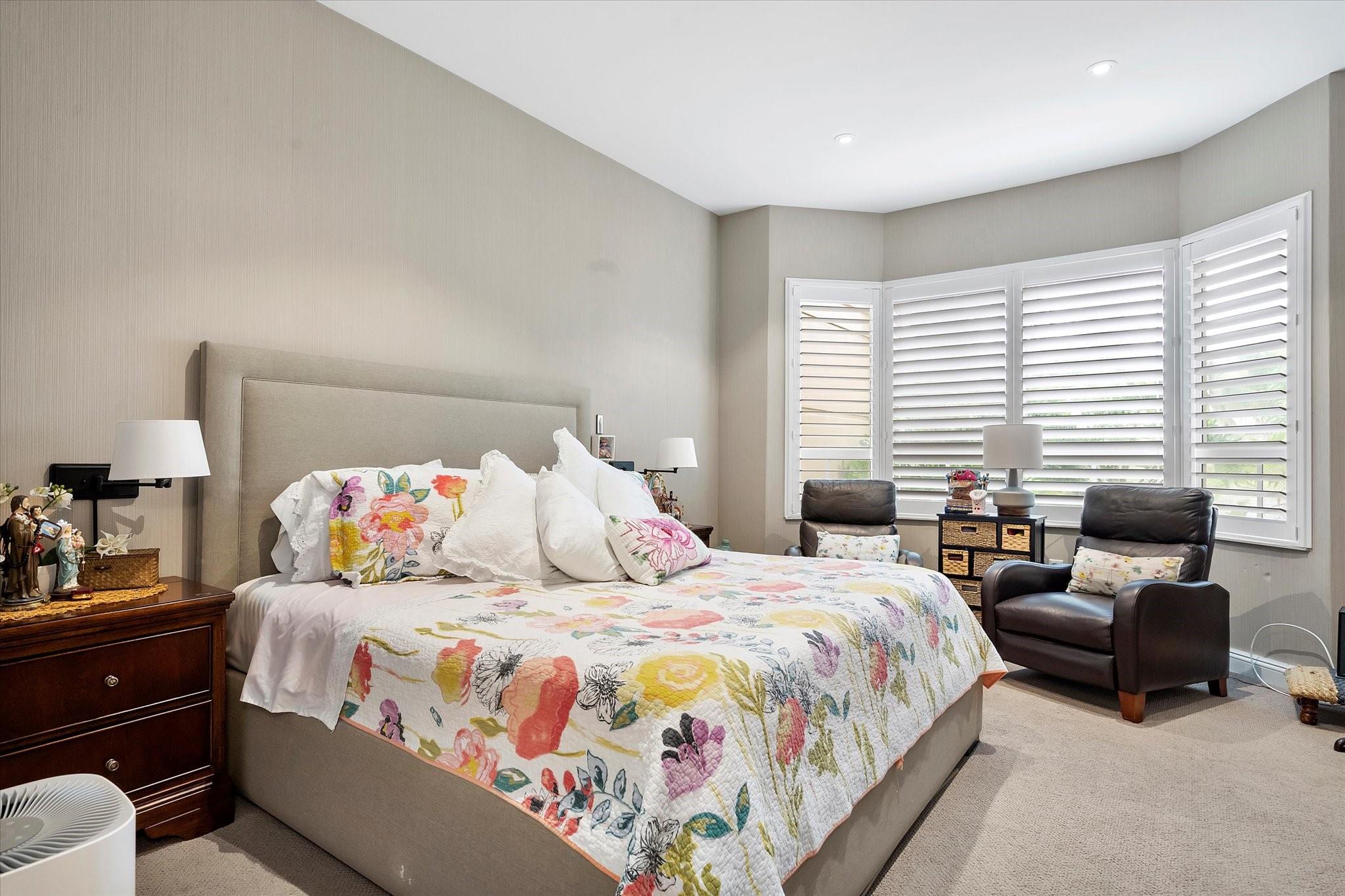 16135 Emerald Estates Dr #164 Weston, FL 33331