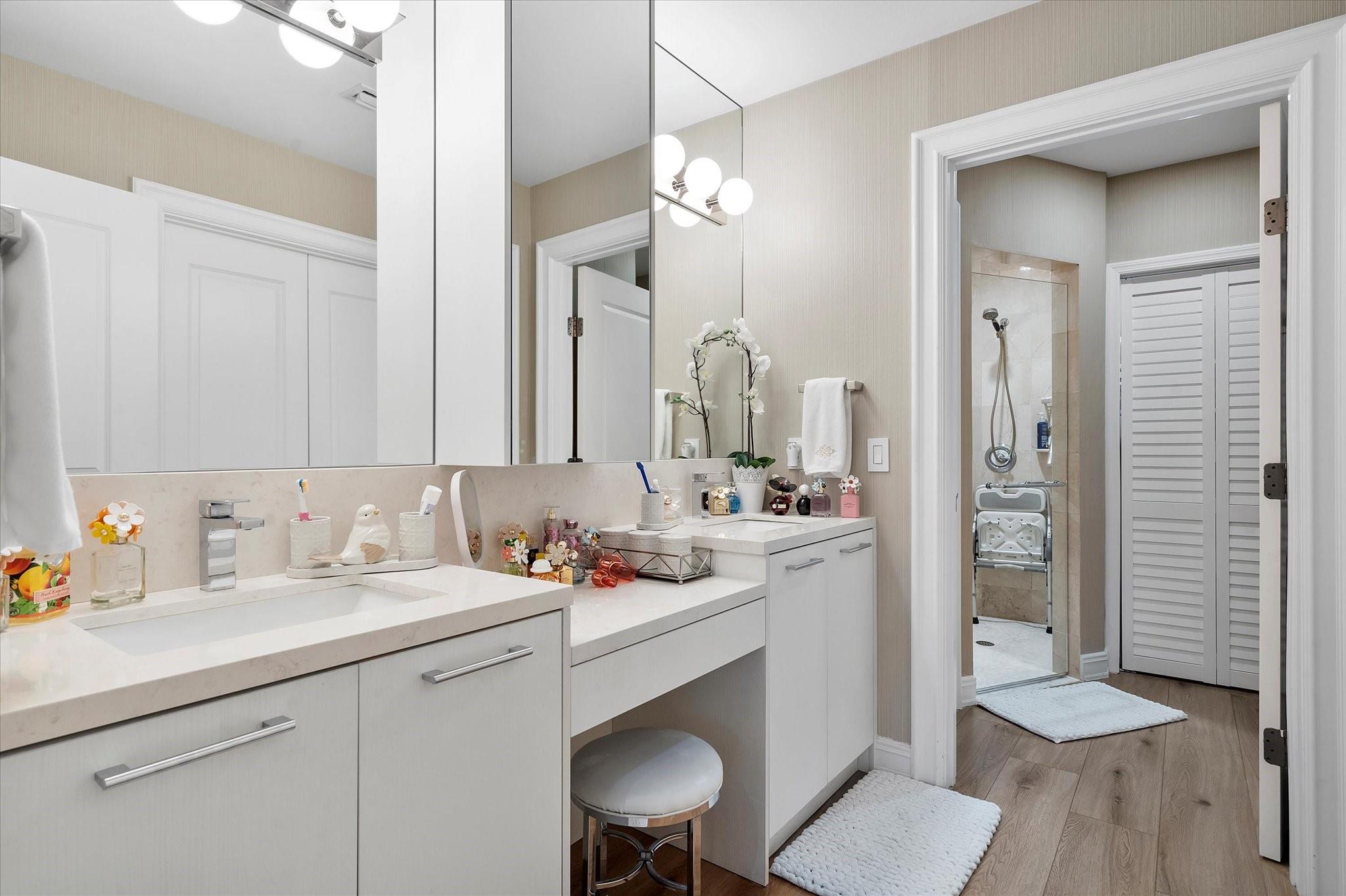 16135 Emerald Estates Dr #164 Weston, FL 33331