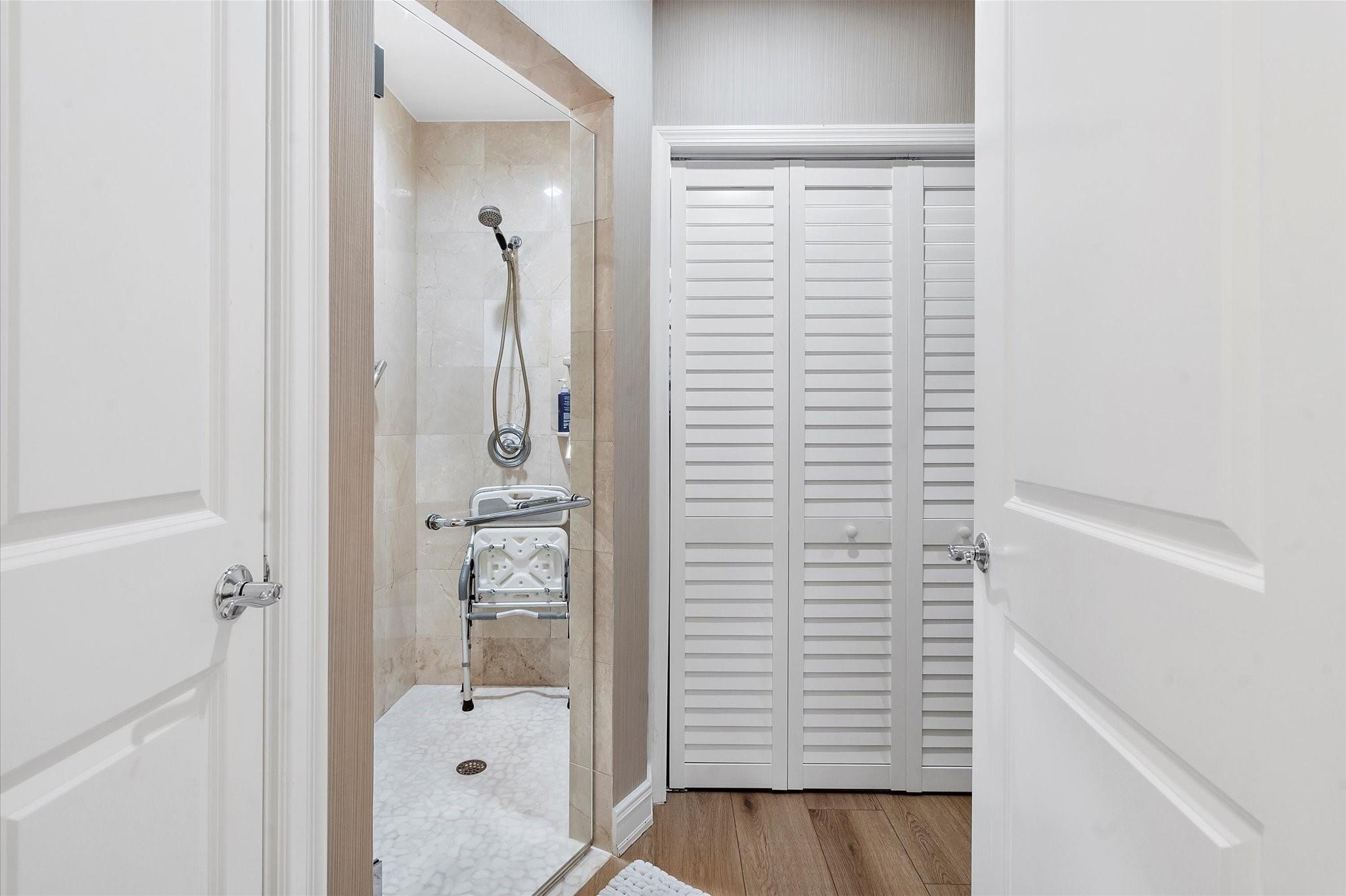 16135 Emerald Estates Dr #164 Weston, FL 33331