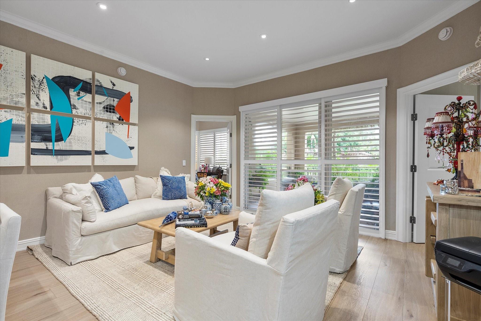 16135 Emerald Estates Dr #164 Weston, FL 33331