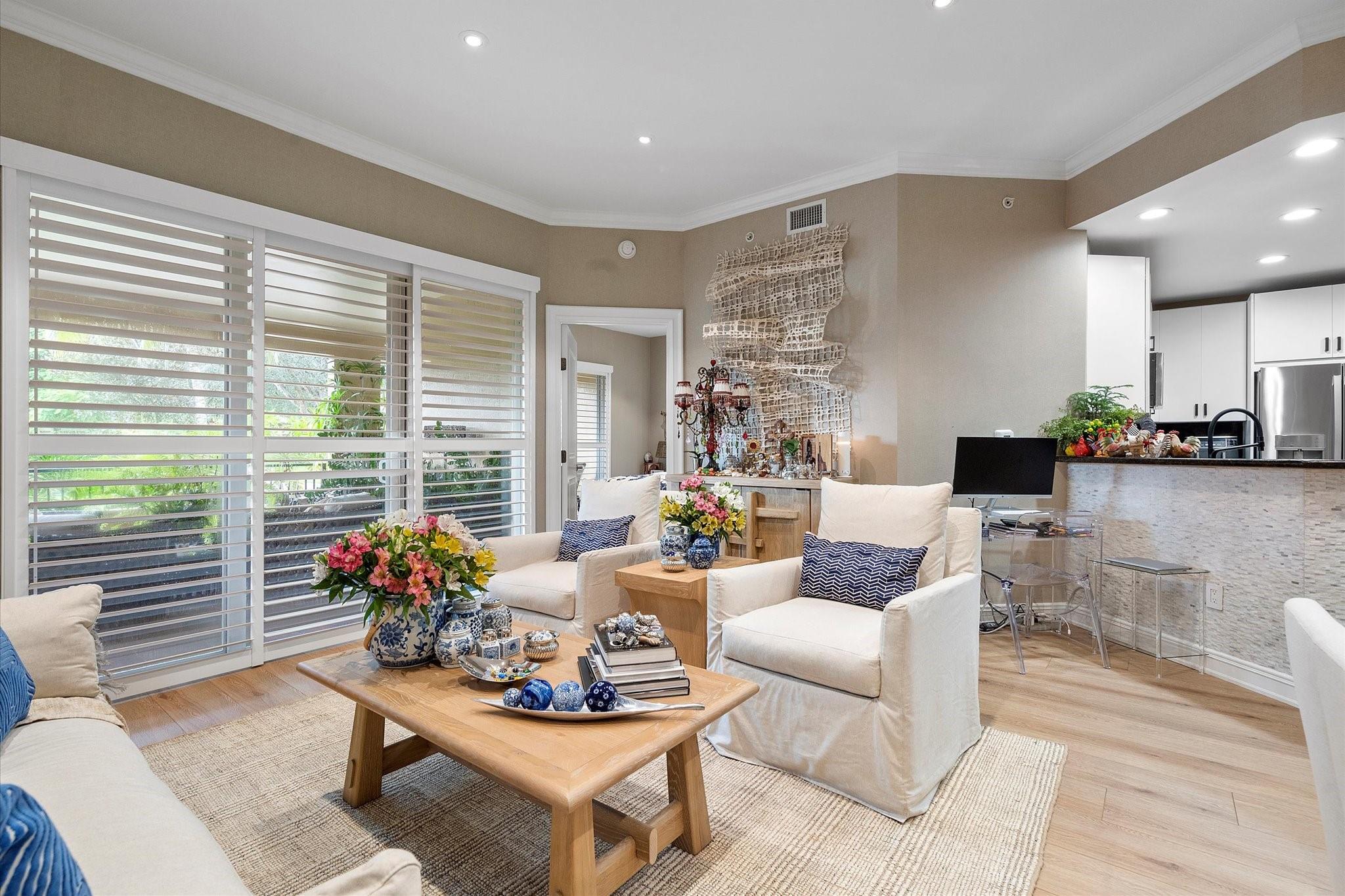 16135 Emerald Estates Dr #164 Weston, FL 33331