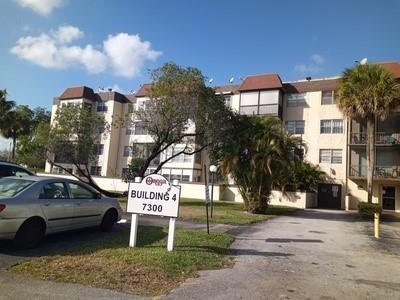 7300 NW 17th St #405