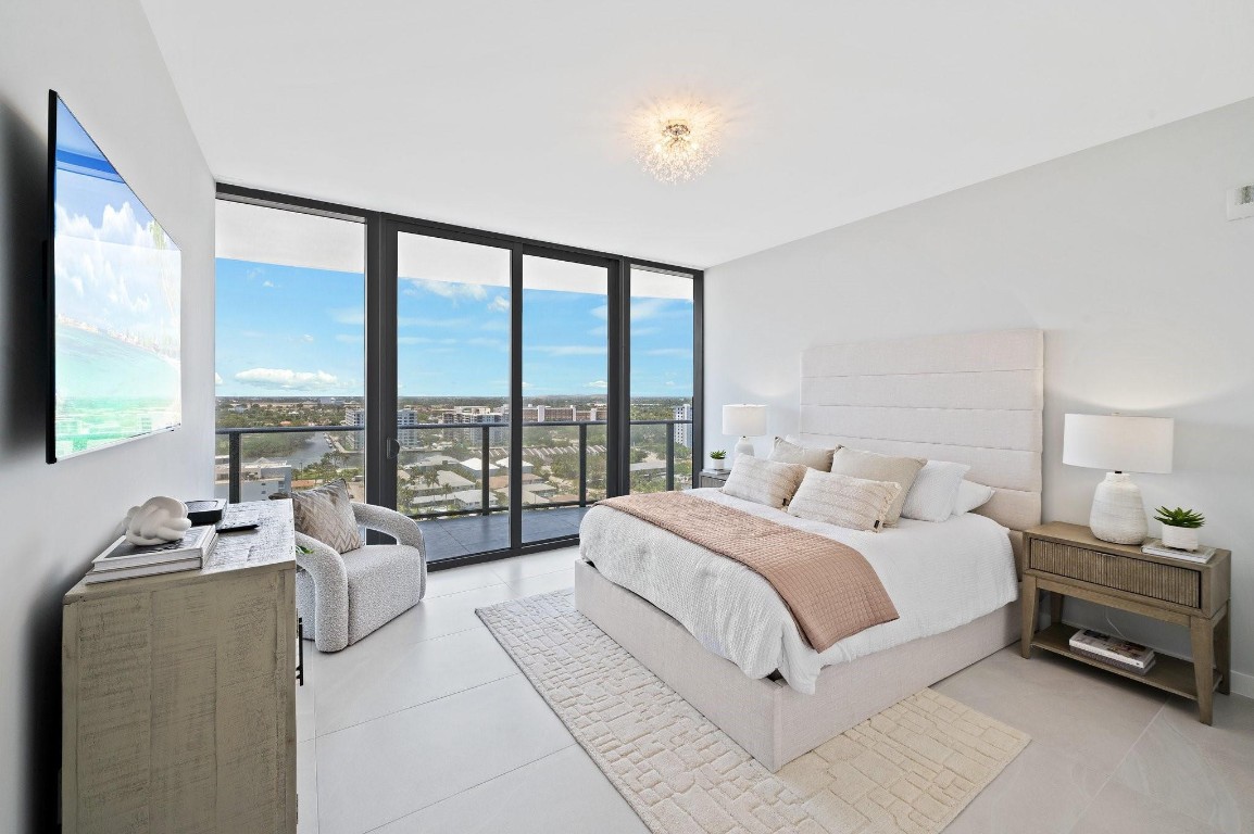 1116 N Ocean #1606 Pompano Beach, FL 33062