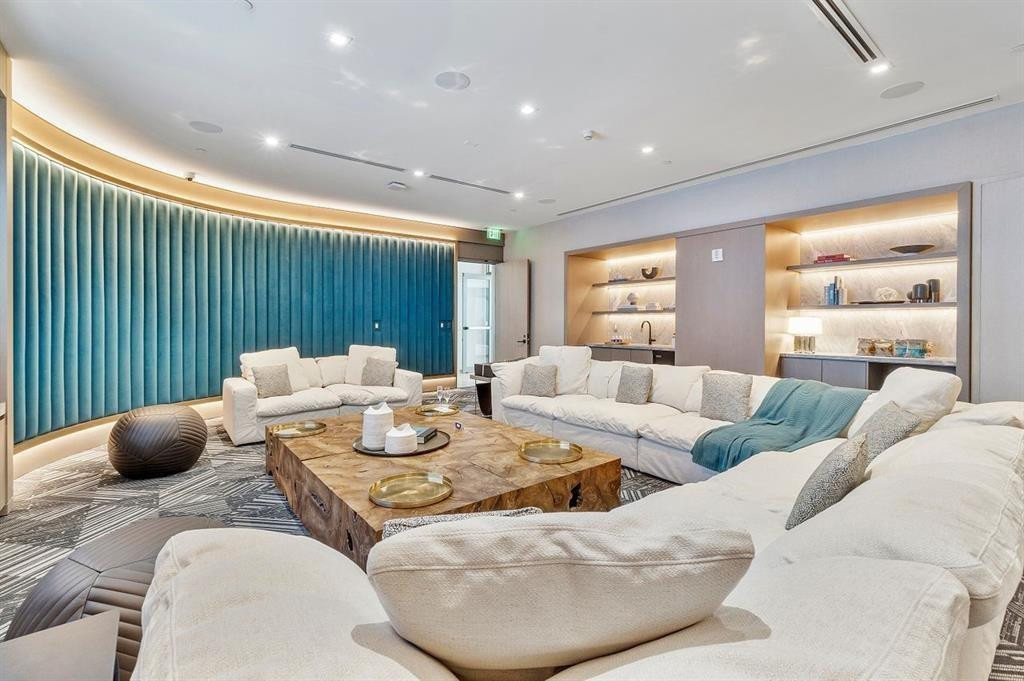 1116 N Ocean #1606 Pompano Beach, FL 33062