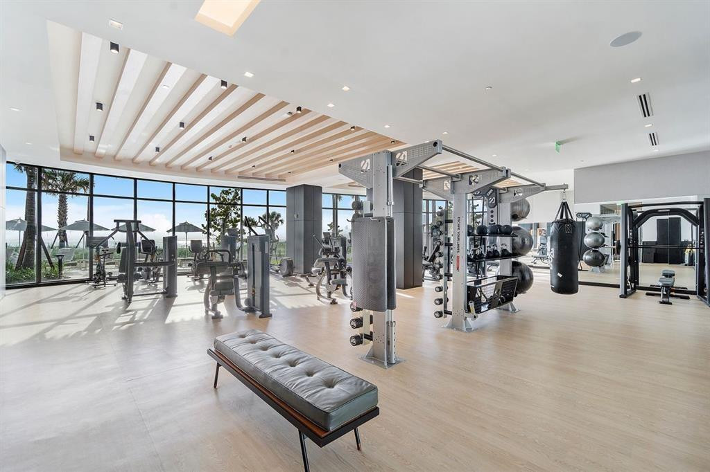 1116 N Ocean #1606 Pompano Beach, FL 33062