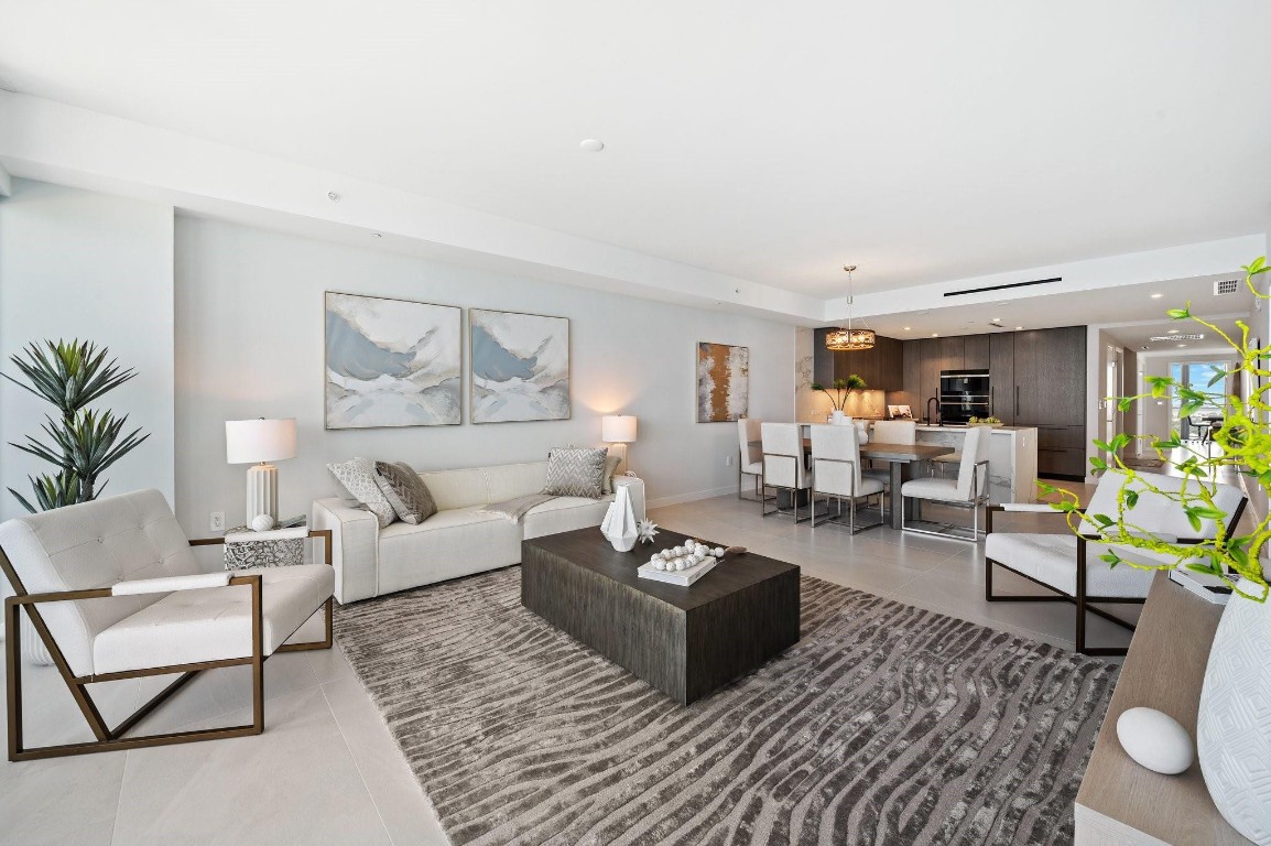 1116 N Ocean #1606 Pompano Beach, FL 33062