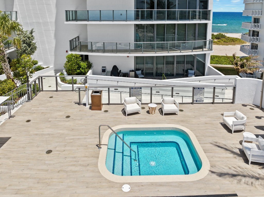 1116 N Ocean #1606 Pompano Beach, FL 33062