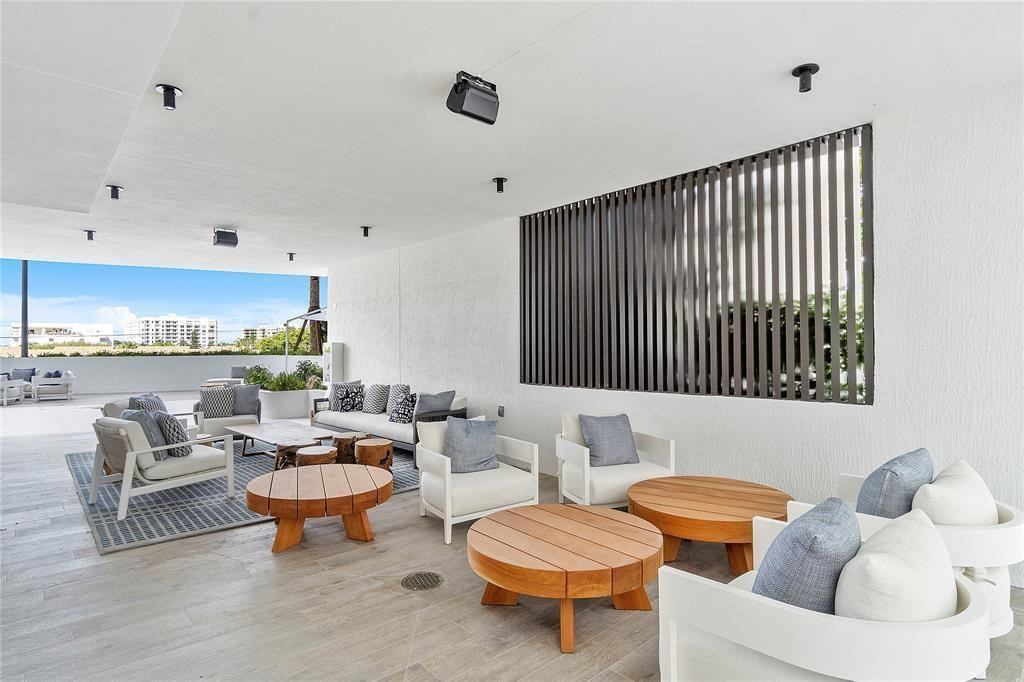 1116 N Ocean #1606 Pompano Beach, FL 33062