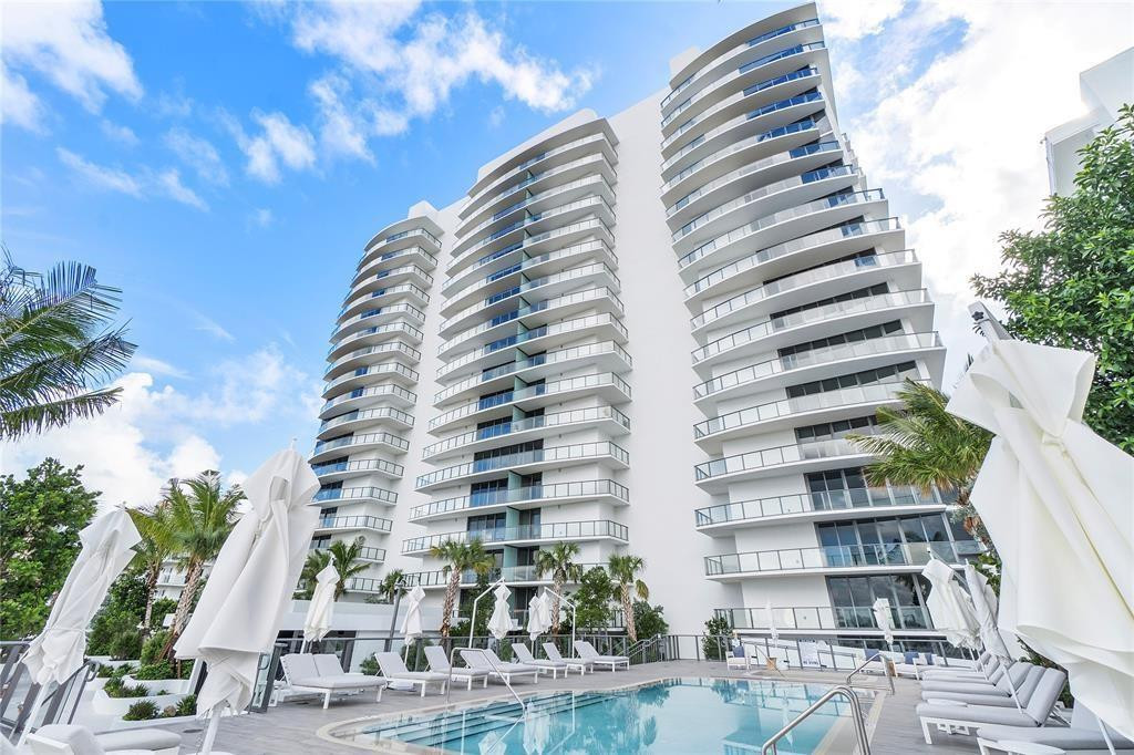 1116 N Ocean #1606 Pompano Beach, FL 33062