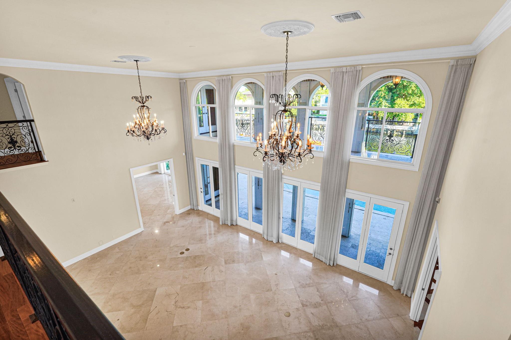 56 Fiesta Way Fort Lauderdale, FL 33301