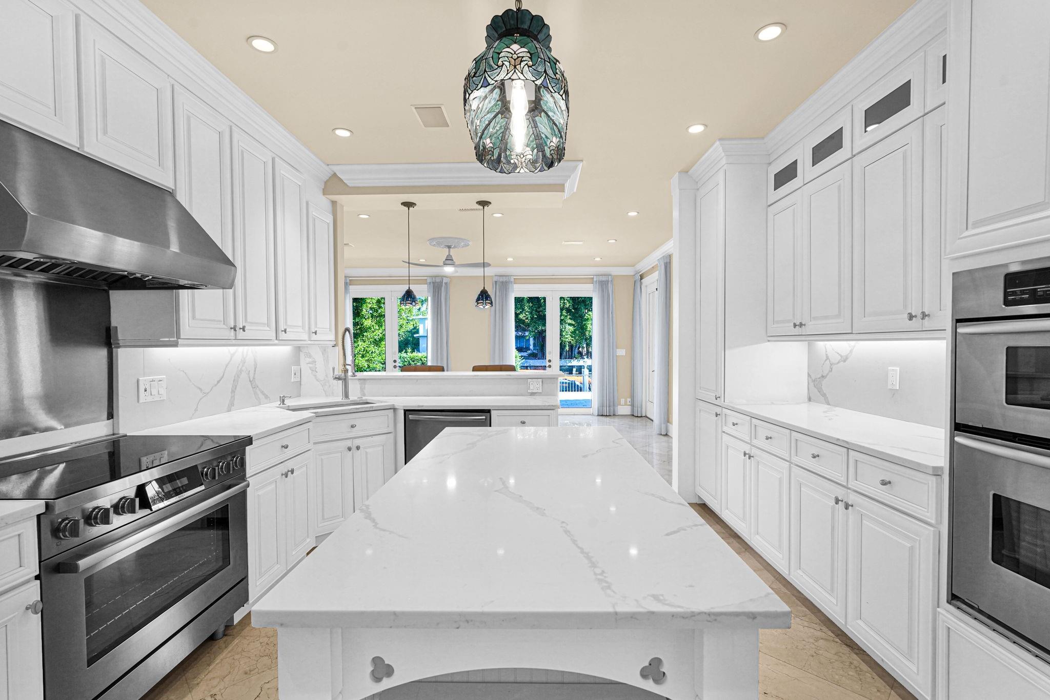 56 Fiesta Way Fort Lauderdale, FL 33301