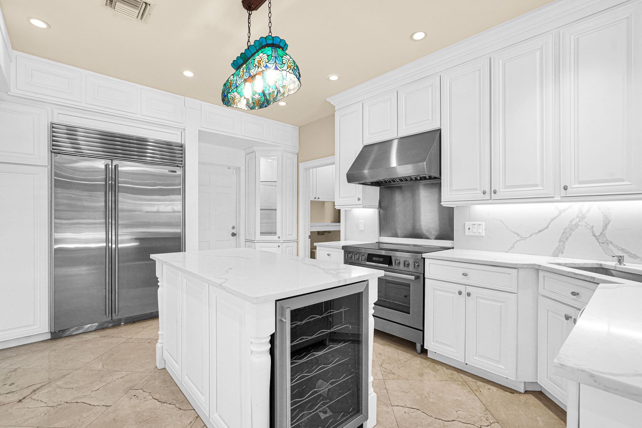 56 Fiesta Way Fort Lauderdale, FL 33301