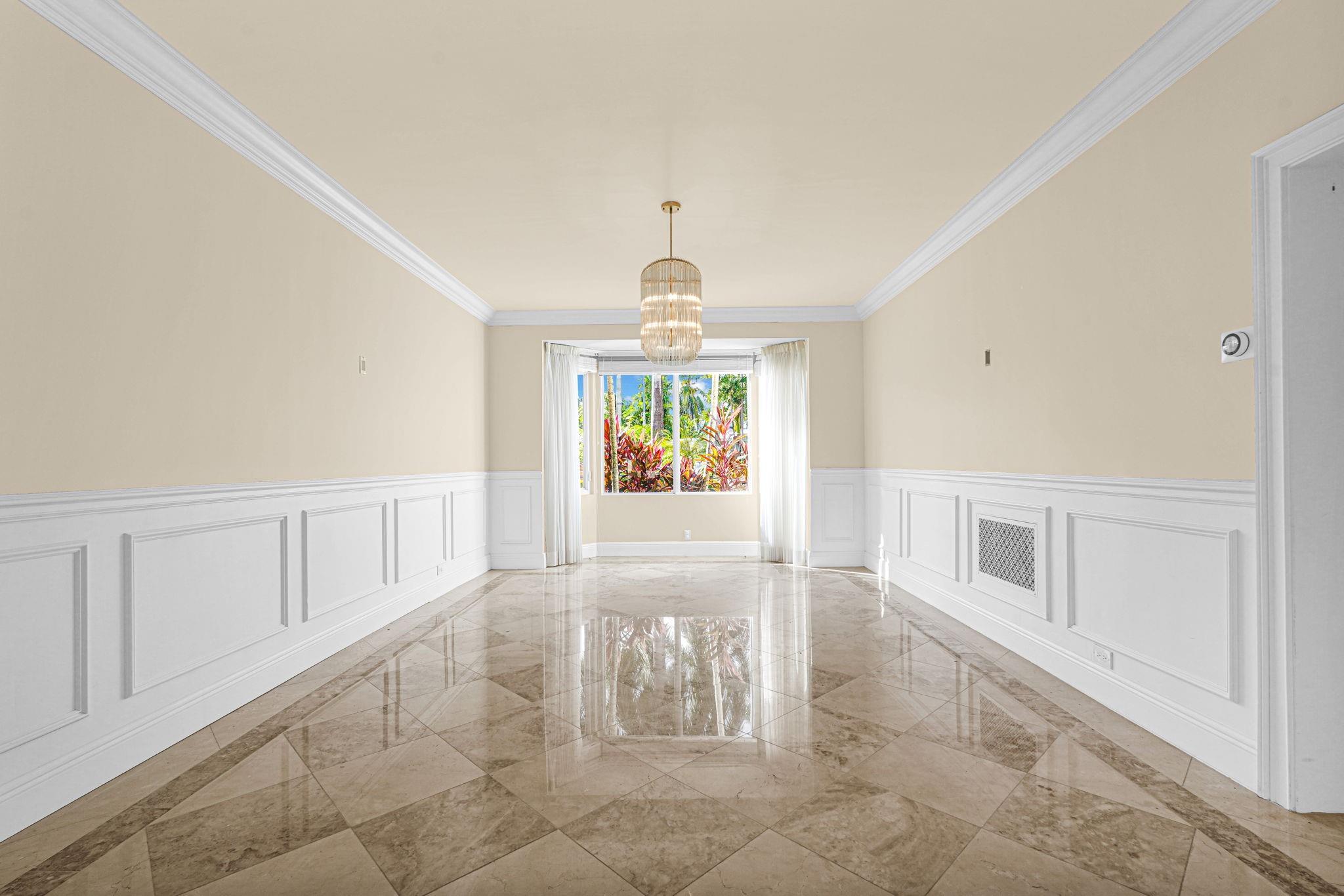 56 Fiesta Way Fort Lauderdale, FL 33301