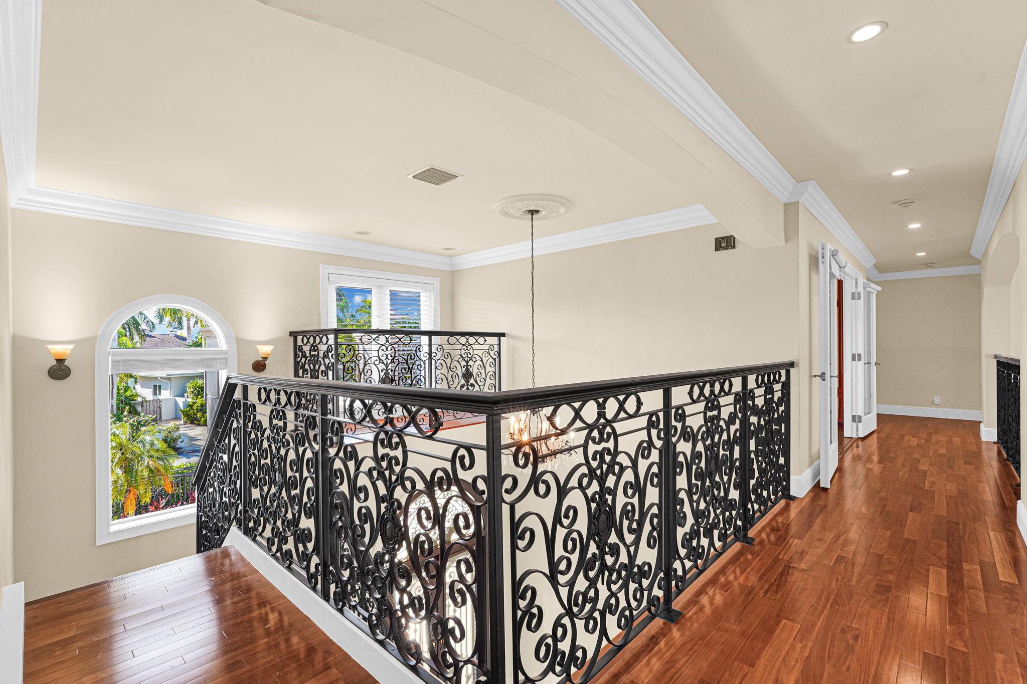 56 Fiesta Way Fort Lauderdale, FL 33301