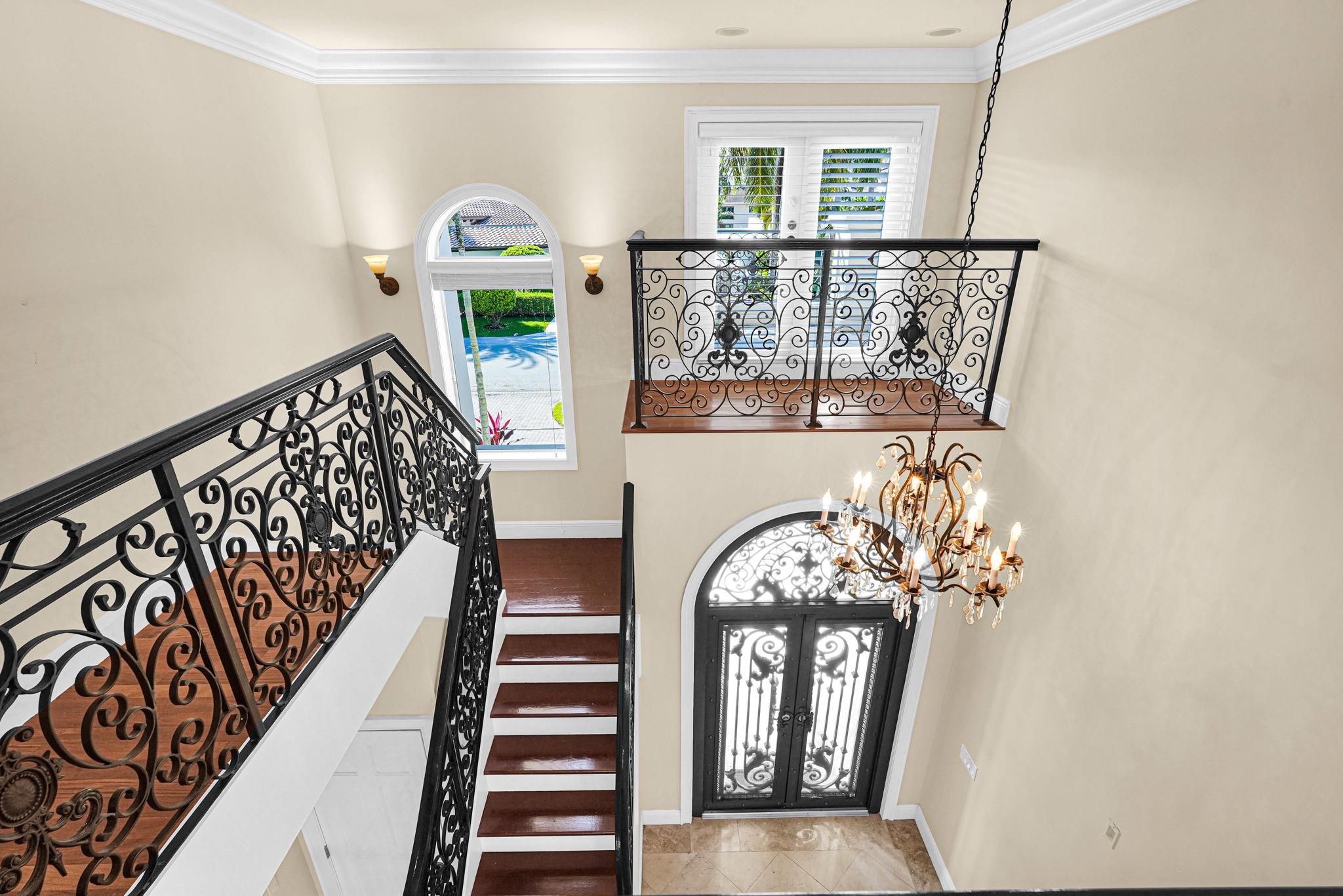 56 Fiesta Way Fort Lauderdale, FL 33301