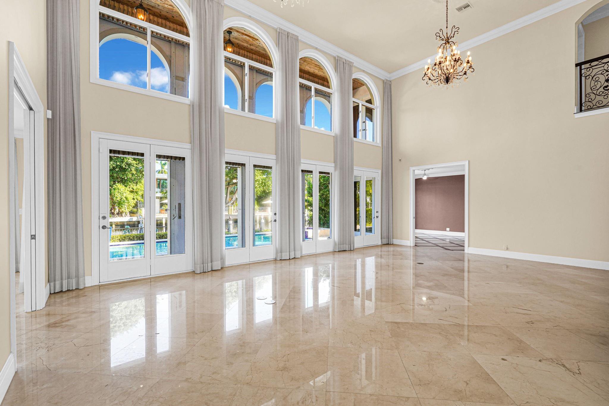 56 Fiesta Way Fort Lauderdale, FL 33301