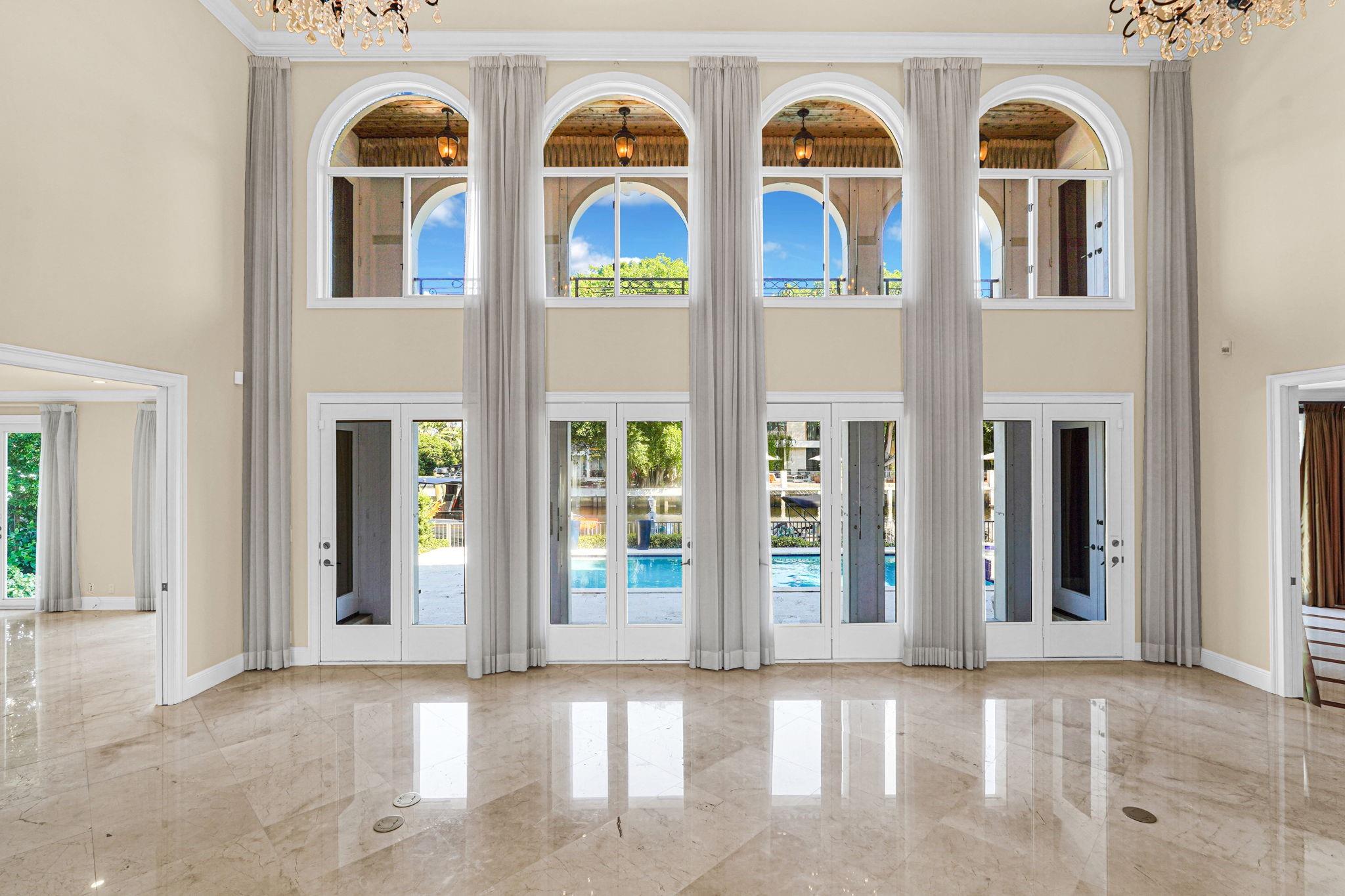 56 Fiesta Way Fort Lauderdale, FL 33301