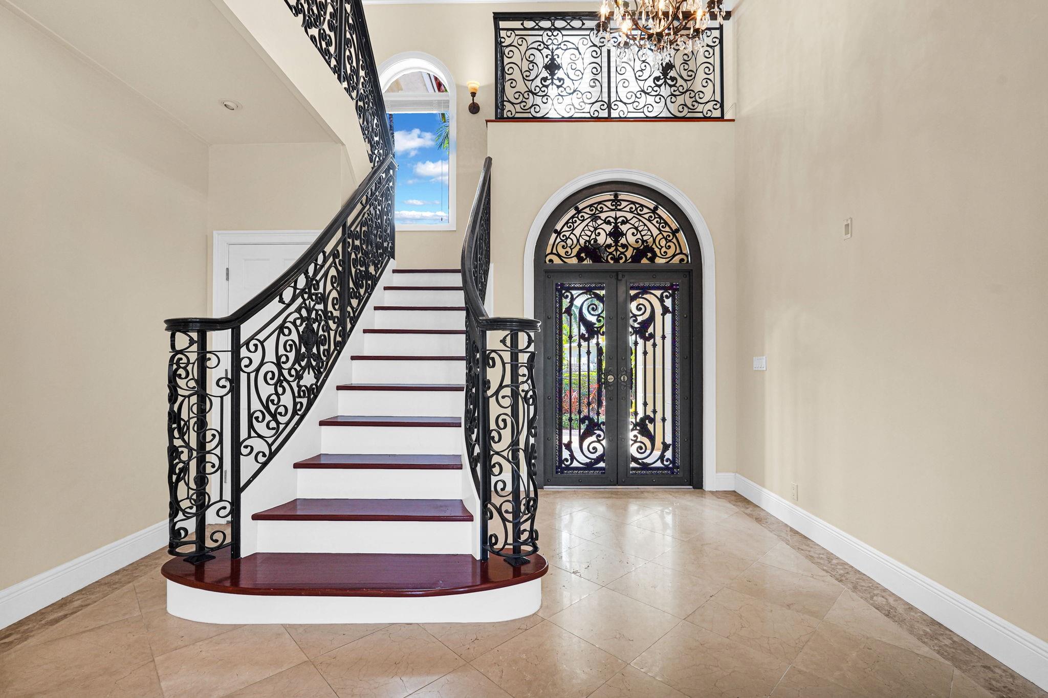 56 Fiesta Way Fort Lauderdale, FL 33301