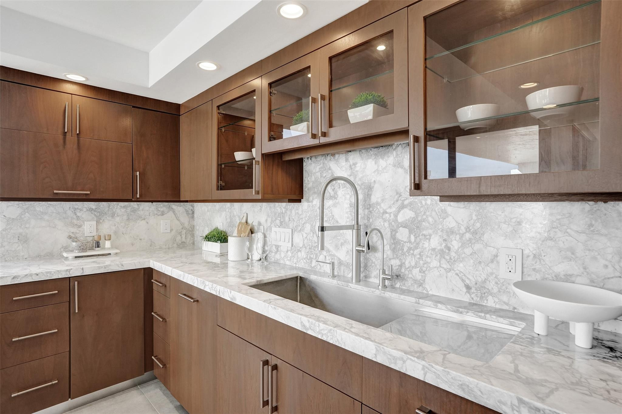 936 Intracoastal Dr #17G Fort Lauderdale, FL 33304