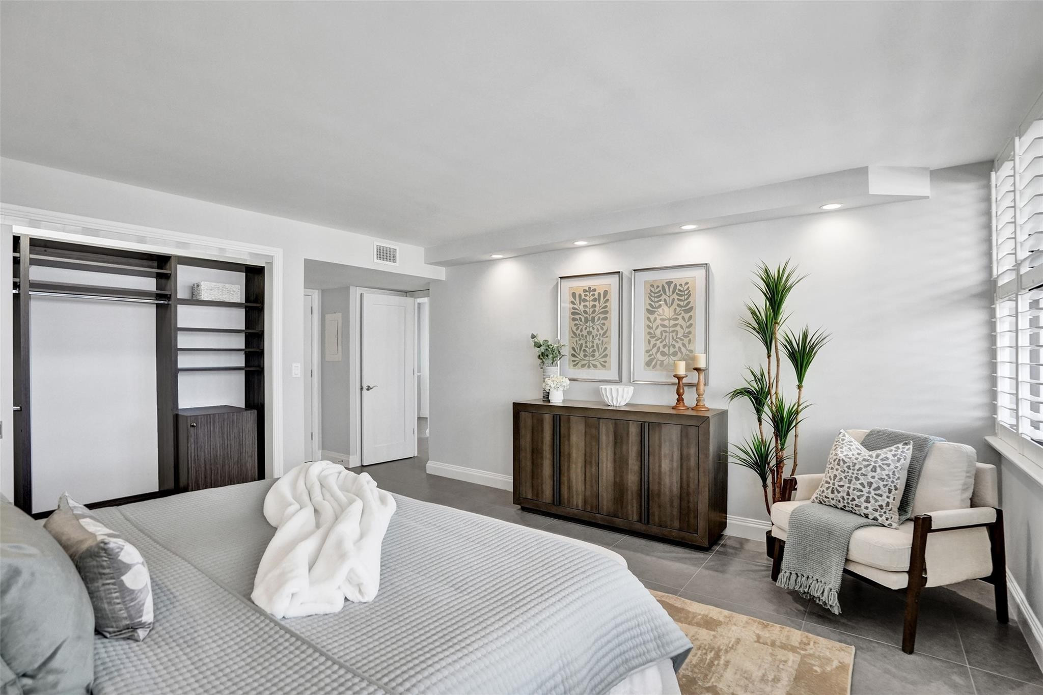 936 Intracoastal Dr #17G Fort Lauderdale, FL 33304