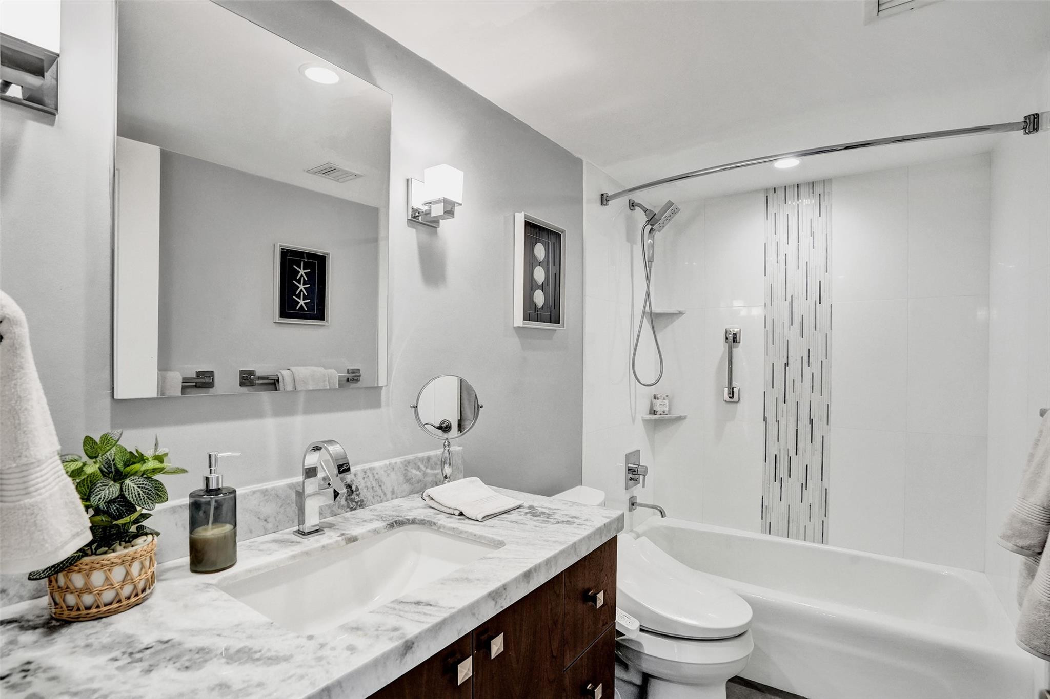 936 Intracoastal Dr #17G Fort Lauderdale, FL 33304