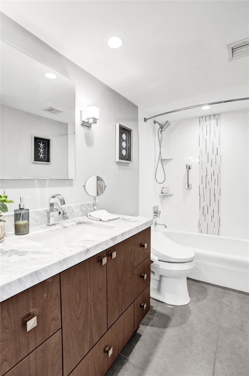 936 Intracoastal Dr #17G Fort Lauderdale, FL 33304