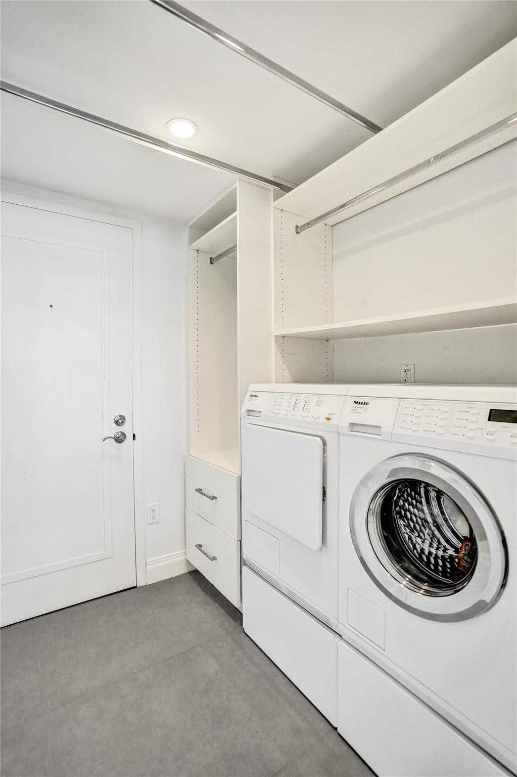 936 Intracoastal Dr #17G Fort Lauderdale, FL 33304