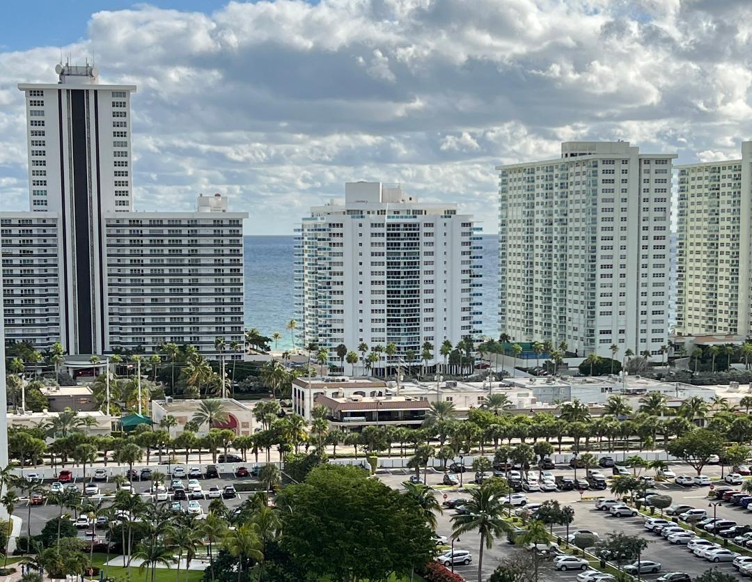 3200 NE 36th St #1719