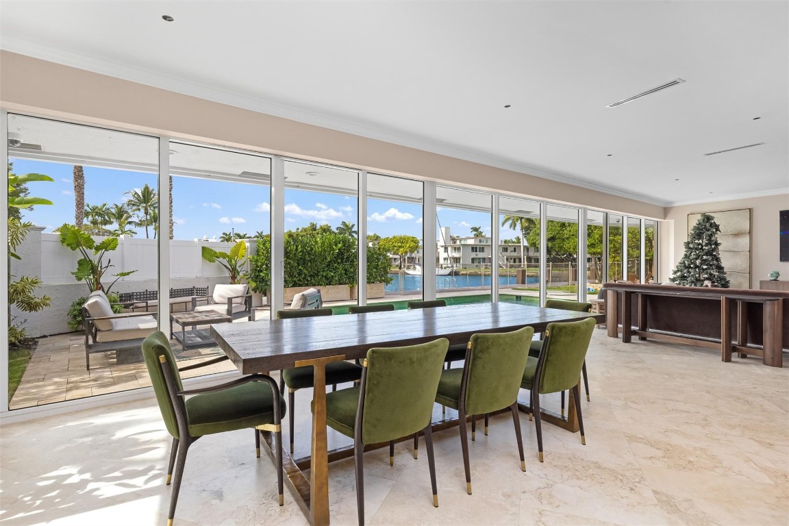 609 First Key Fort Lauderdale, FL 33304