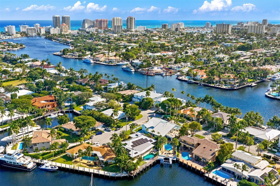 609 First Key Fort Lauderdale, FL 33304