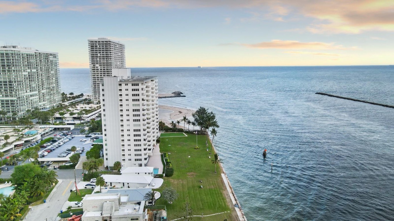 2100 S Ocean #16f Fort Lauderdale, FL 33316