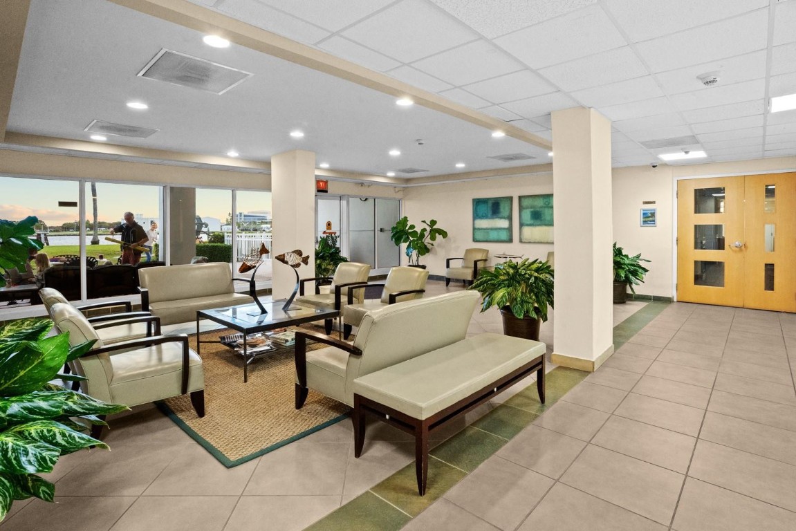 2100 S Ocean #16f Fort Lauderdale, FL 33316