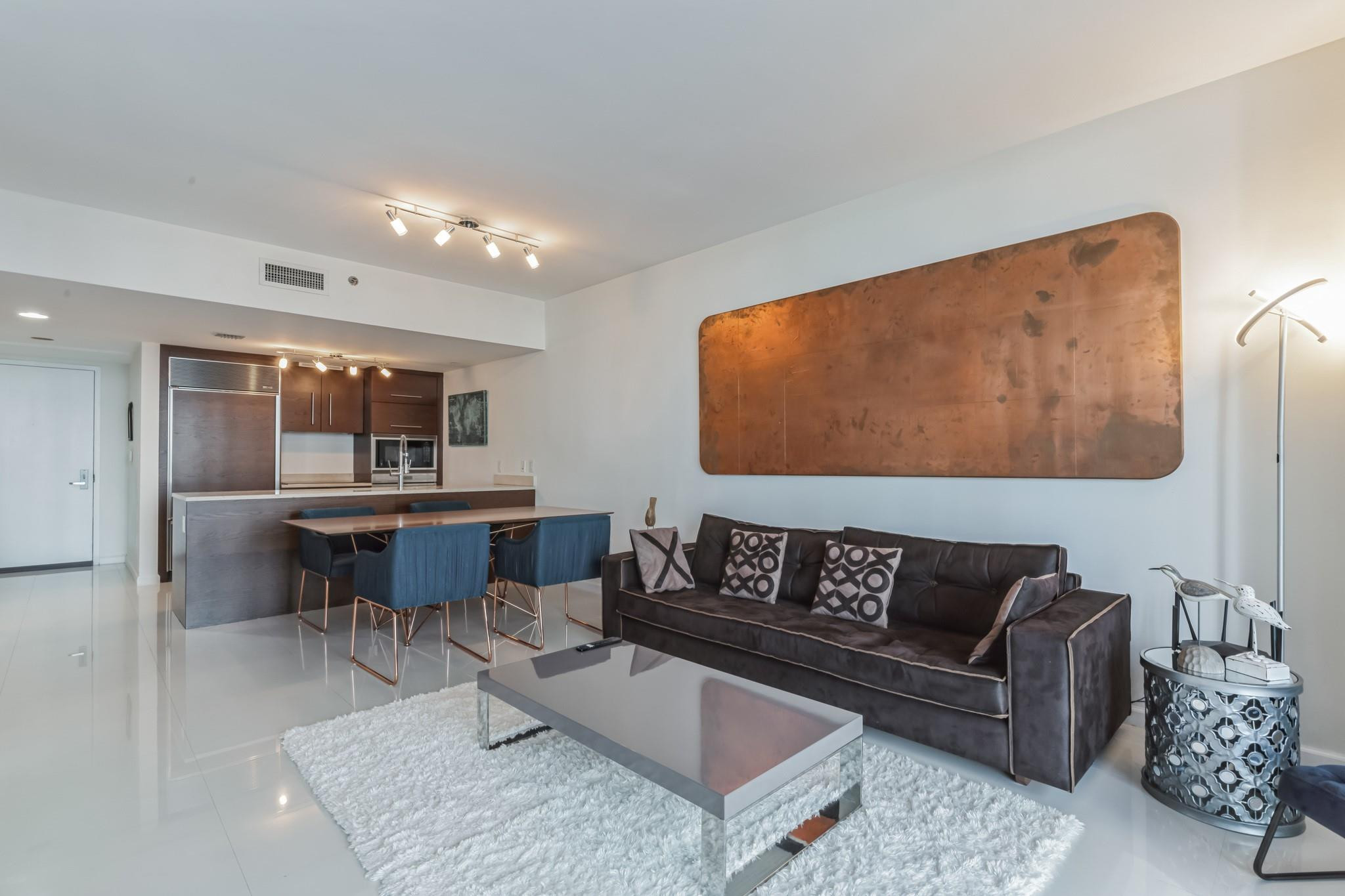 image Icon Brickell I16