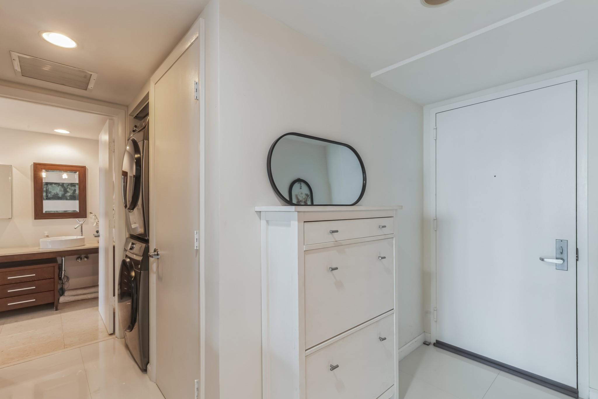 image Icon Brickell I20