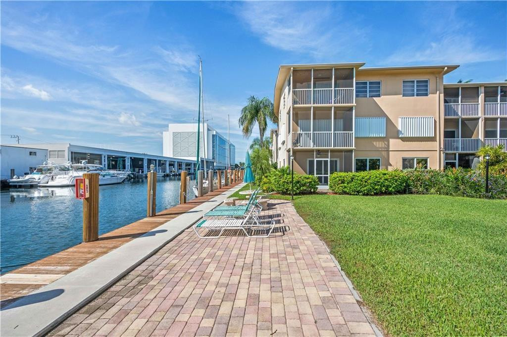 1510 SE 15th #106 Fort Lauderdale, FL 33316