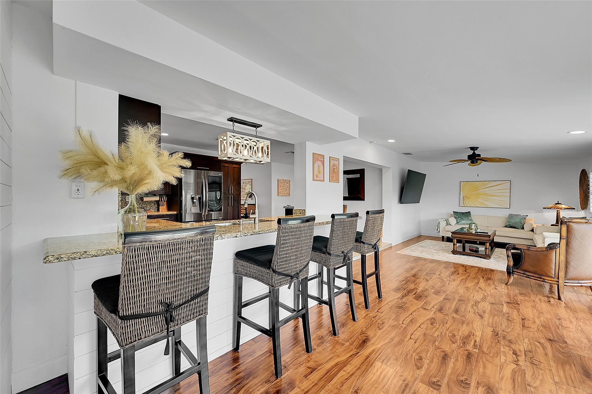 1080 SE 9th Pompano Beach, FL 33060