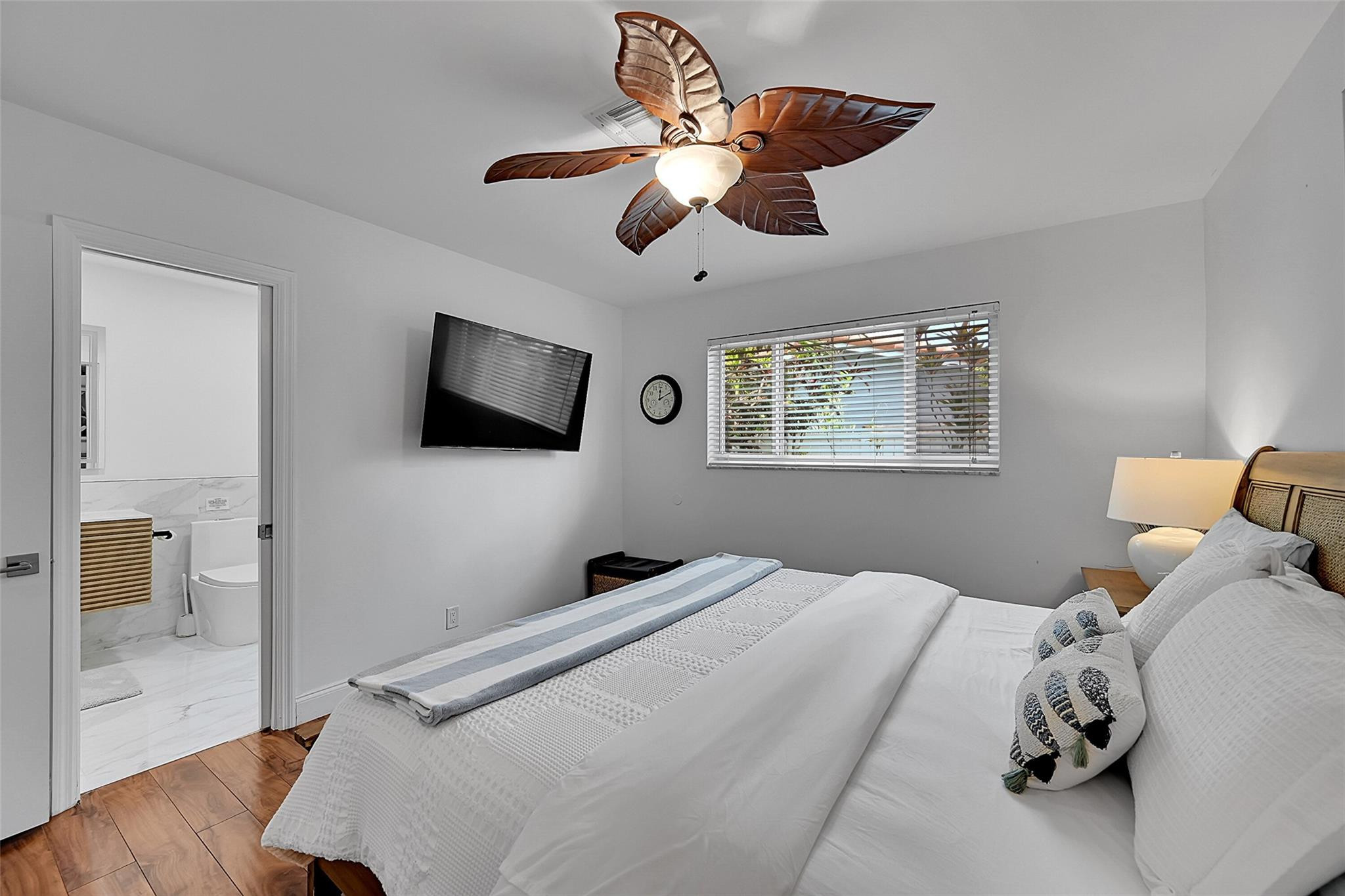 1080 SE 9th Pompano Beach, FL 33060