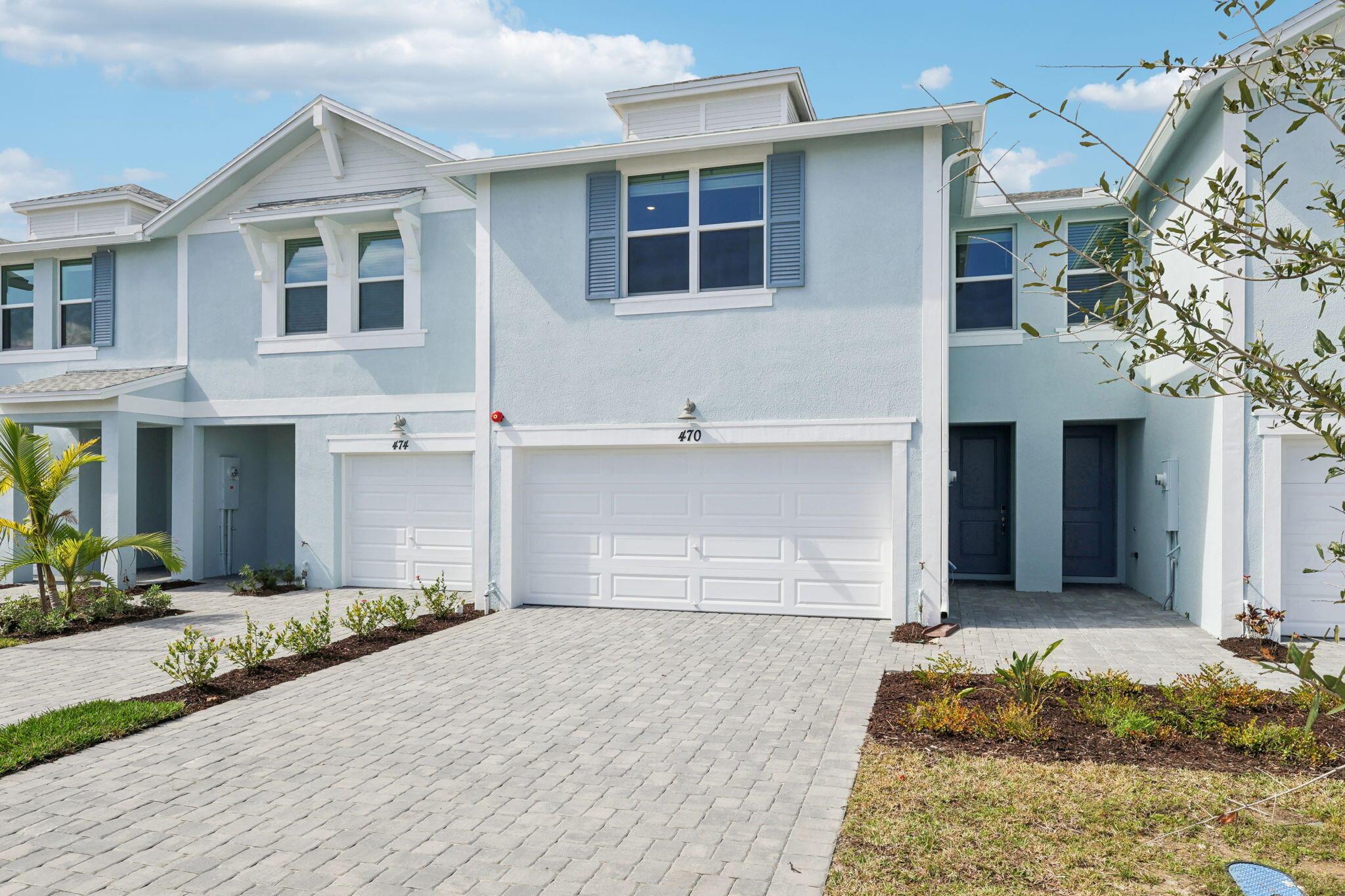470 Salisbury Cir